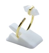 Pierścionek ze srebra próby 925 z kamieniem księżycowym