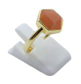 Pierścień ze srebra próby 925 z sześciokątnym kamieniem słonecznym