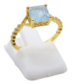 Pierścionek kwadratowy ze srebra próby 925 z akwamarynem