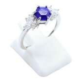 Pierścionek ze srebra próby 925 „Srebrny płatek śniegu” – Lapis Lazuli