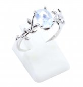 Pierścionek „Whisper of Laurel” ze srebra próby 925 – akwamaryn