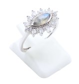 Pierścionek „Sun Eye” ze srebra próby 925 – labradoryt