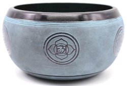 Tybetańska aluminiowa misa śpiewająca Chakras Blue 550g
