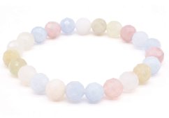 Bransoletka z morganitu z fasetowanymi koralikami o średnicy 8 mm