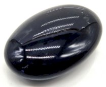 Kamień walcowany XL Czarny obsydian 6 cm