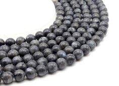 Koraliki Larvikite o średnicy 10 mm na nitce o długości 40 cm