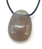 Agat szary walcowany, przebity 3 cm