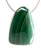 Malachit walcowany, przebity 3 cm