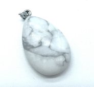 Wisiorek łezka z howlitu 3 cm