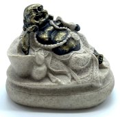 Szara żywiczna figurka Śmiejącego się Buddy 11 cm